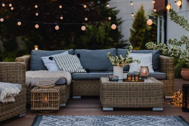 Rustic Charm: Inspiring Themes and Ideas for Backyard Parties with a Cozy Feel